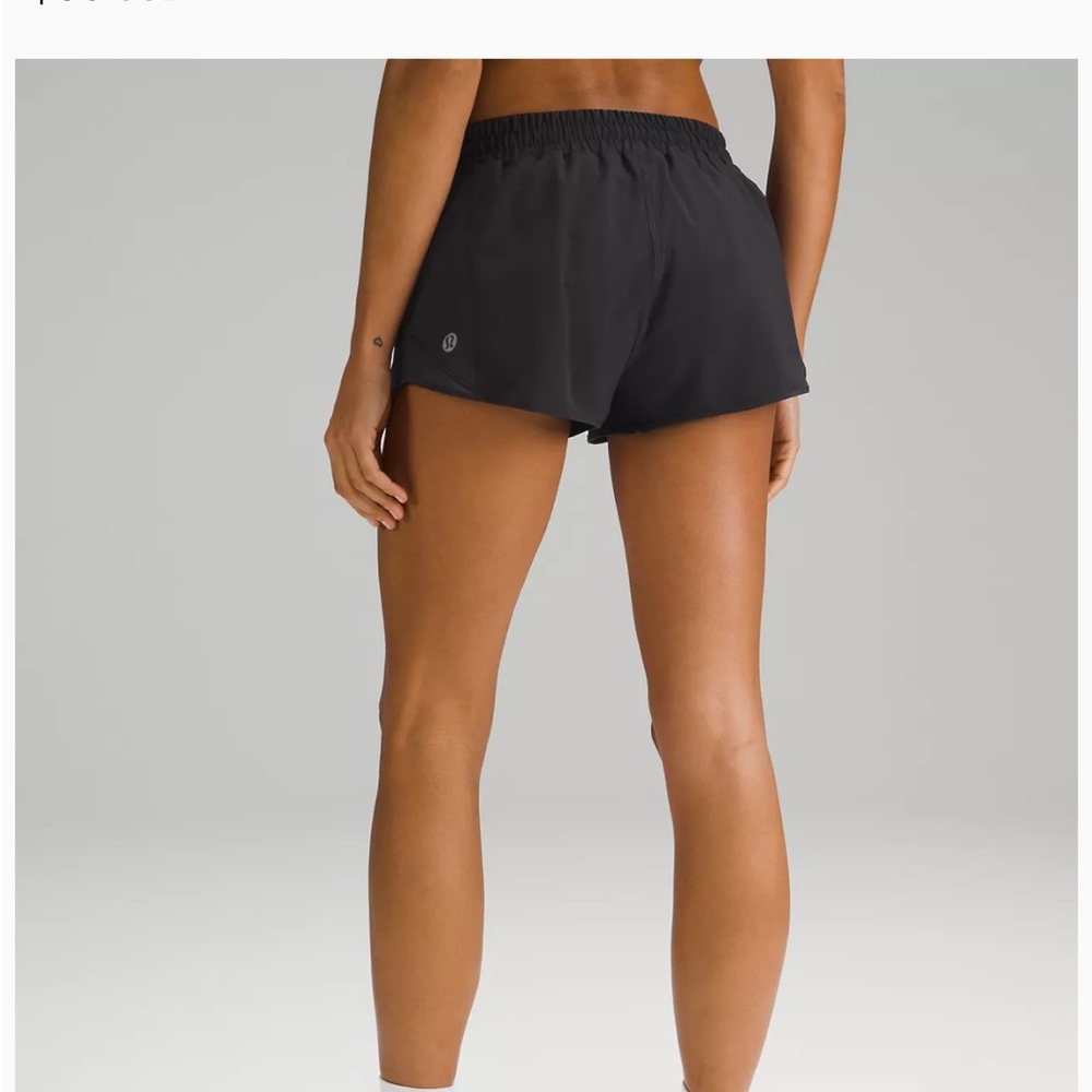 Lululemon low rise hotty hot shorts